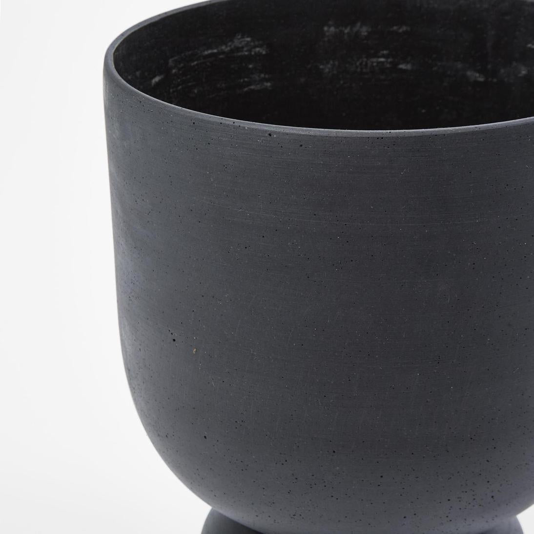 Rounded Black Polystone Planter – Medium – view 2